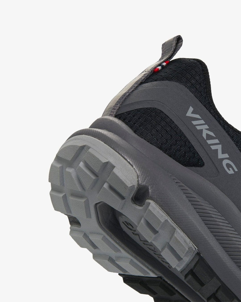 Motion Low GTX BOA (Black/Charcoal)