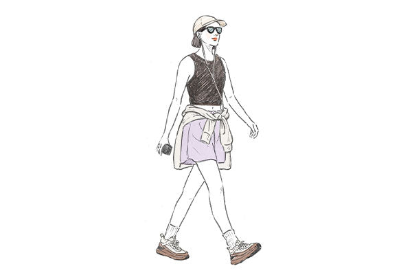 走らないけど、ランっぽい。<br>爽やかな季節に“女性のための一足”を。
